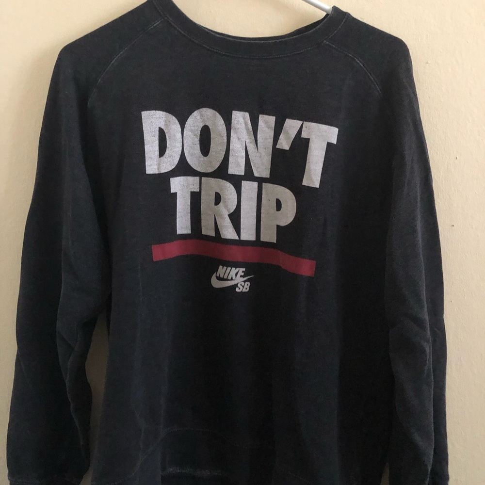 Nike “Don’t Trip” Pullover